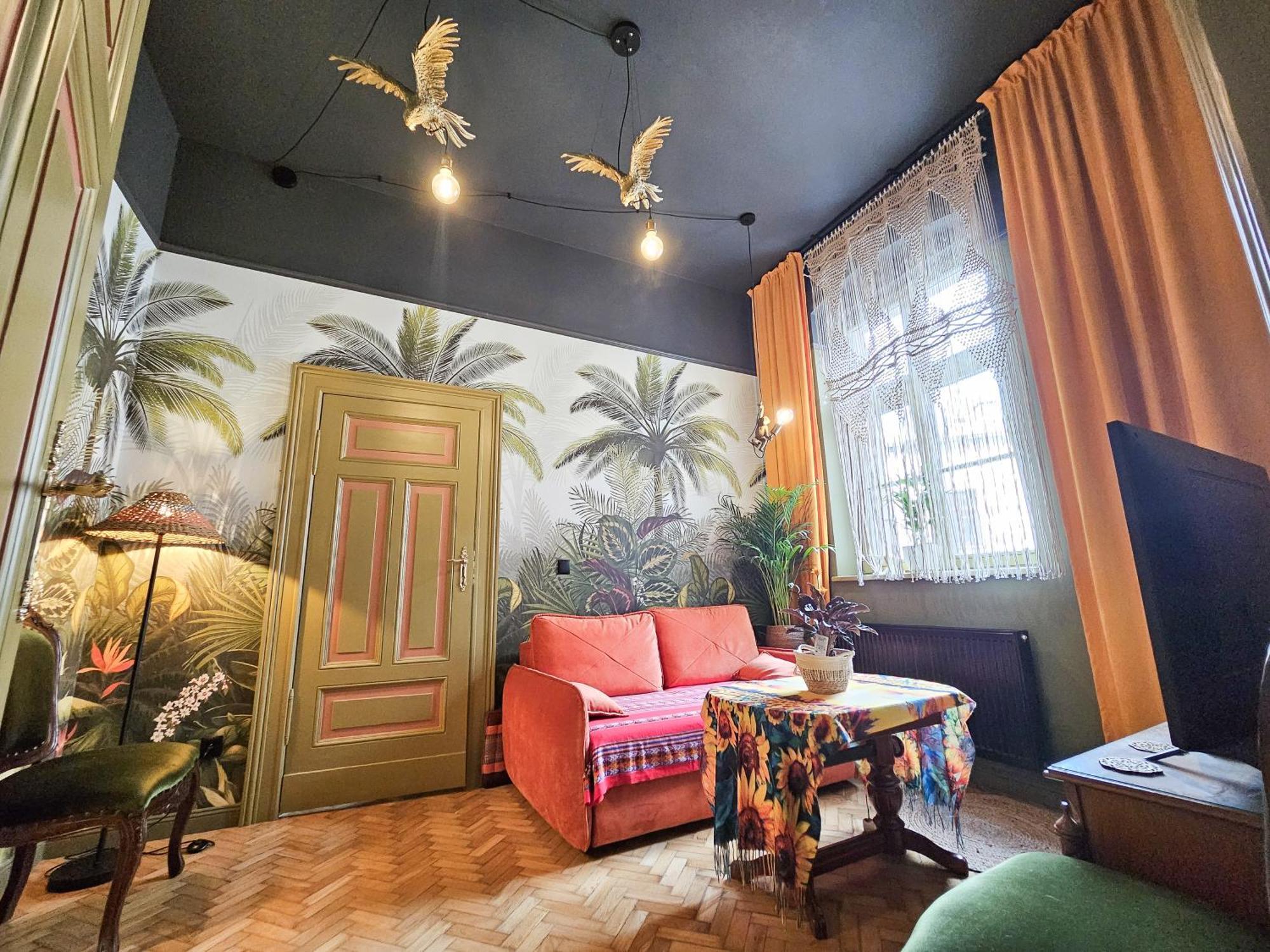 Butik Apartamenty Old Town Torun - Parking Buitenkant foto